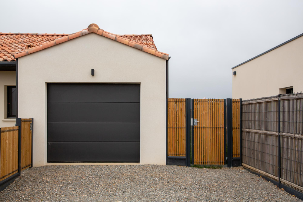 Garage Door Repair Solutionsimg